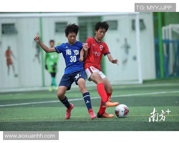 足球明星在团队中是否会遭遇排挤现象的深度探讨与分析